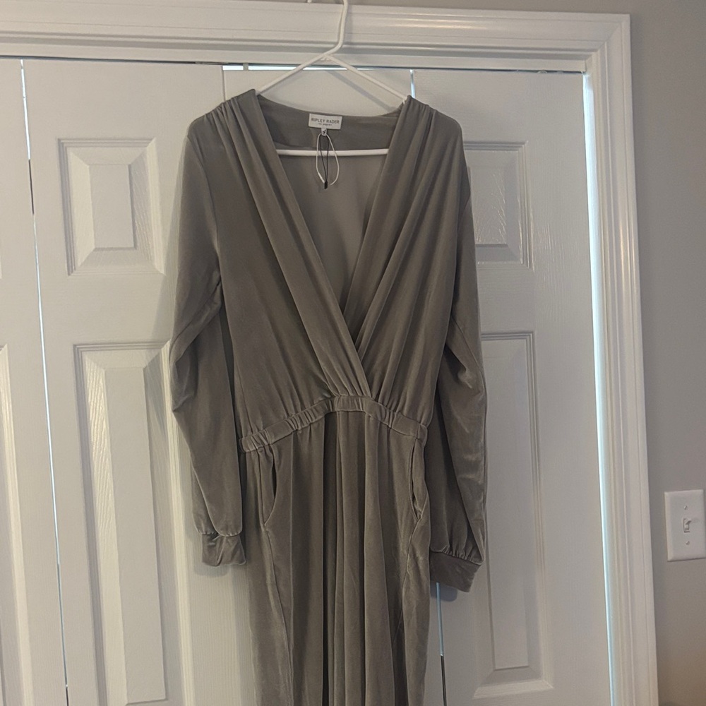 Ripley Rader Gray Long Sleeve Dress